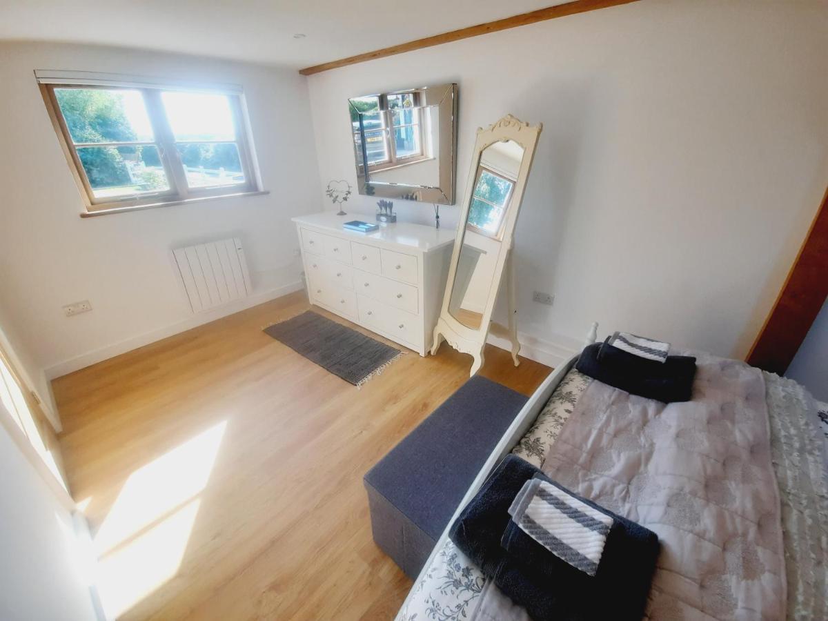 The Clock House Apartman Canterbury Kültér fotó